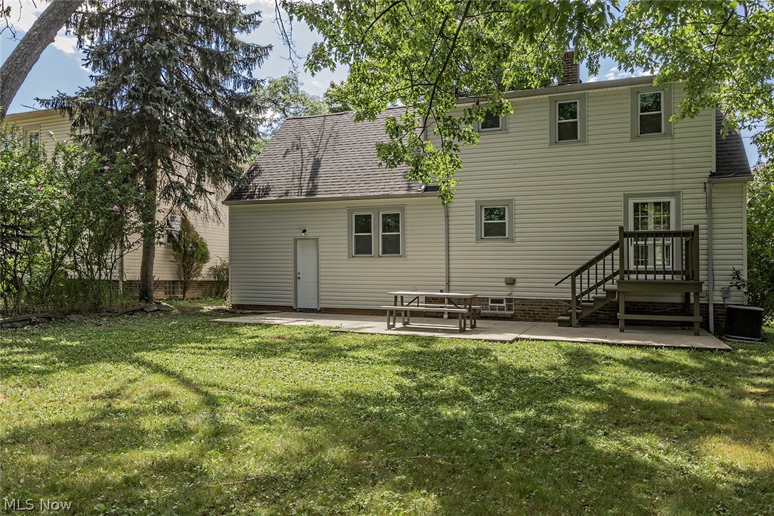 4427 Bayard Road South Euclid, OH 44121 - Photo 29 of 35