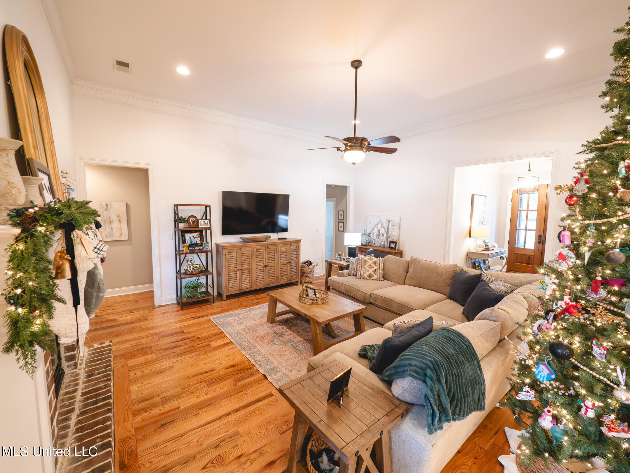 4183 Robinson Crossing Olive Branch, MS 38654 - Photo 3 of 24 image00002