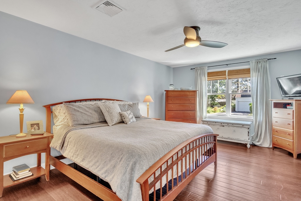 58 Madison Road Waltham, MA 02453 - Photo 14 of 36