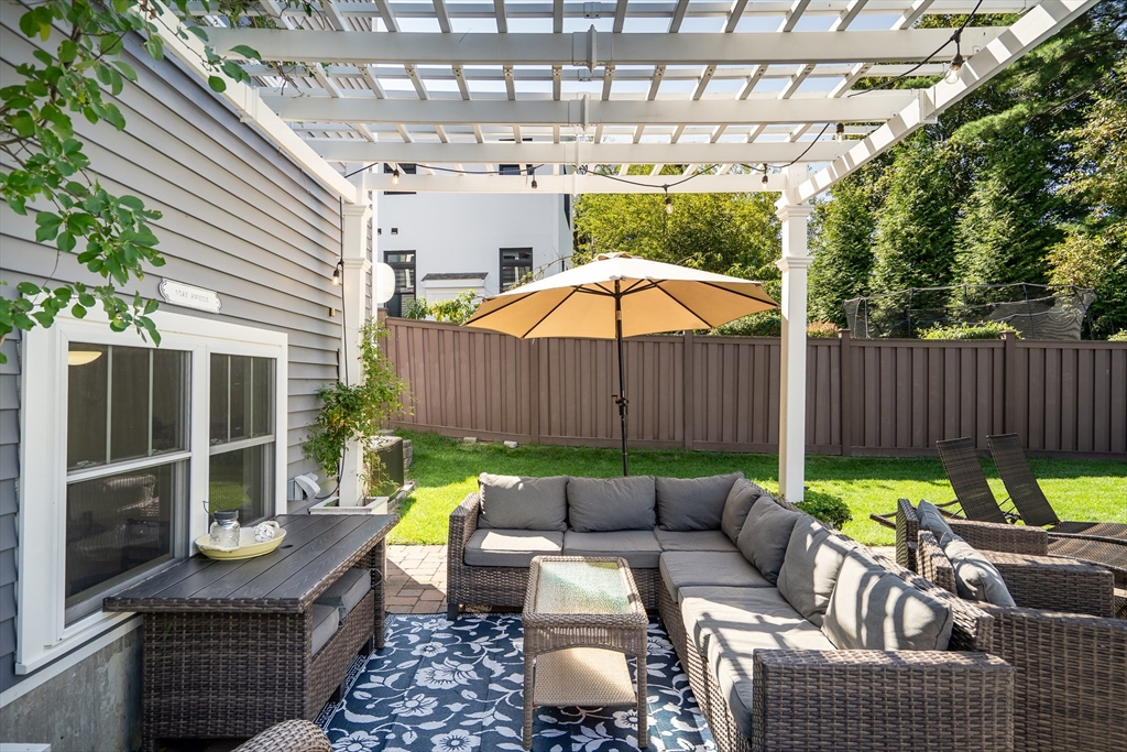 58 Madison Road Waltham, MA 02453 - Photo 29 of 36