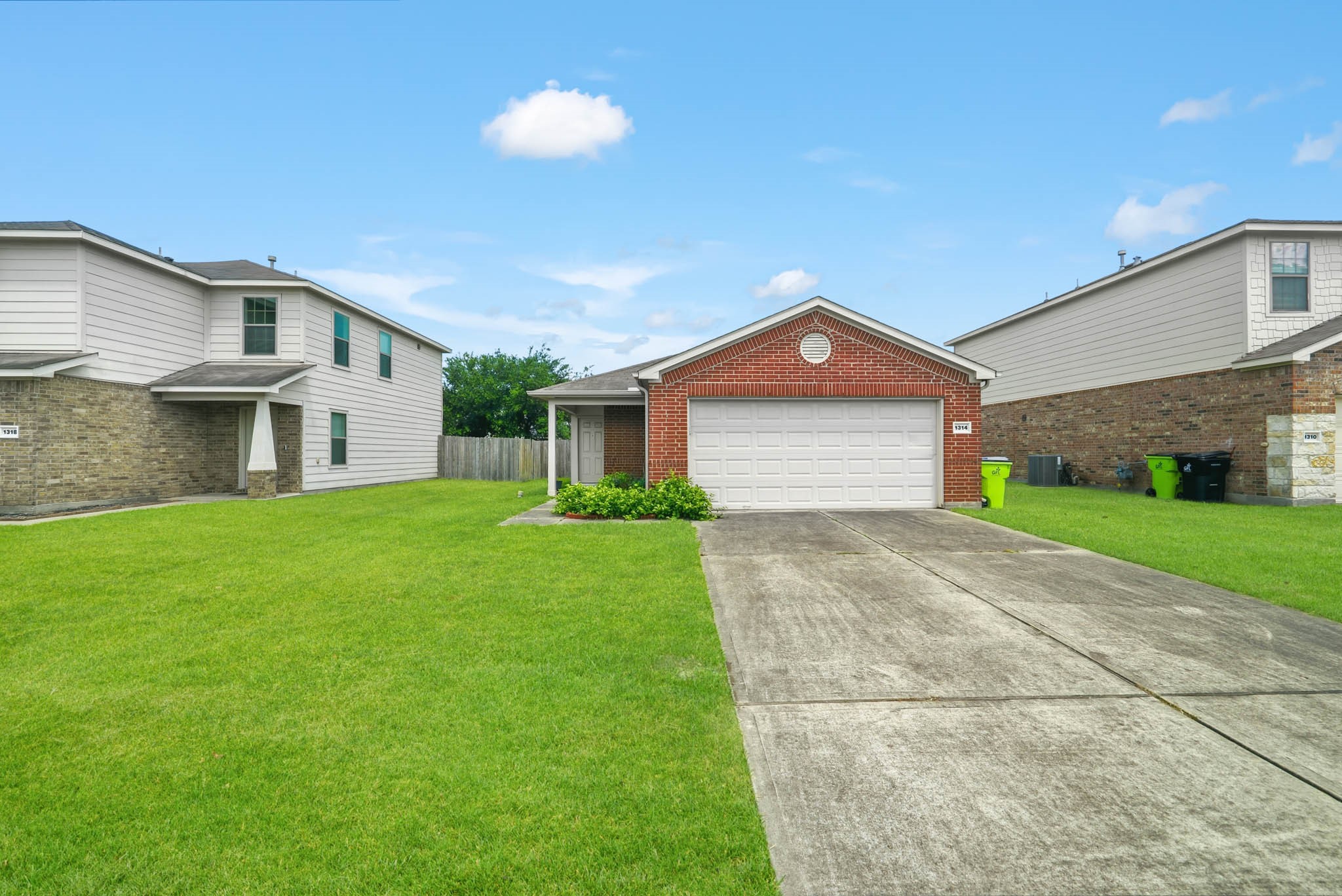 1314 Athea Way Rosenberg, TX 77471 - Photo 4 of 27