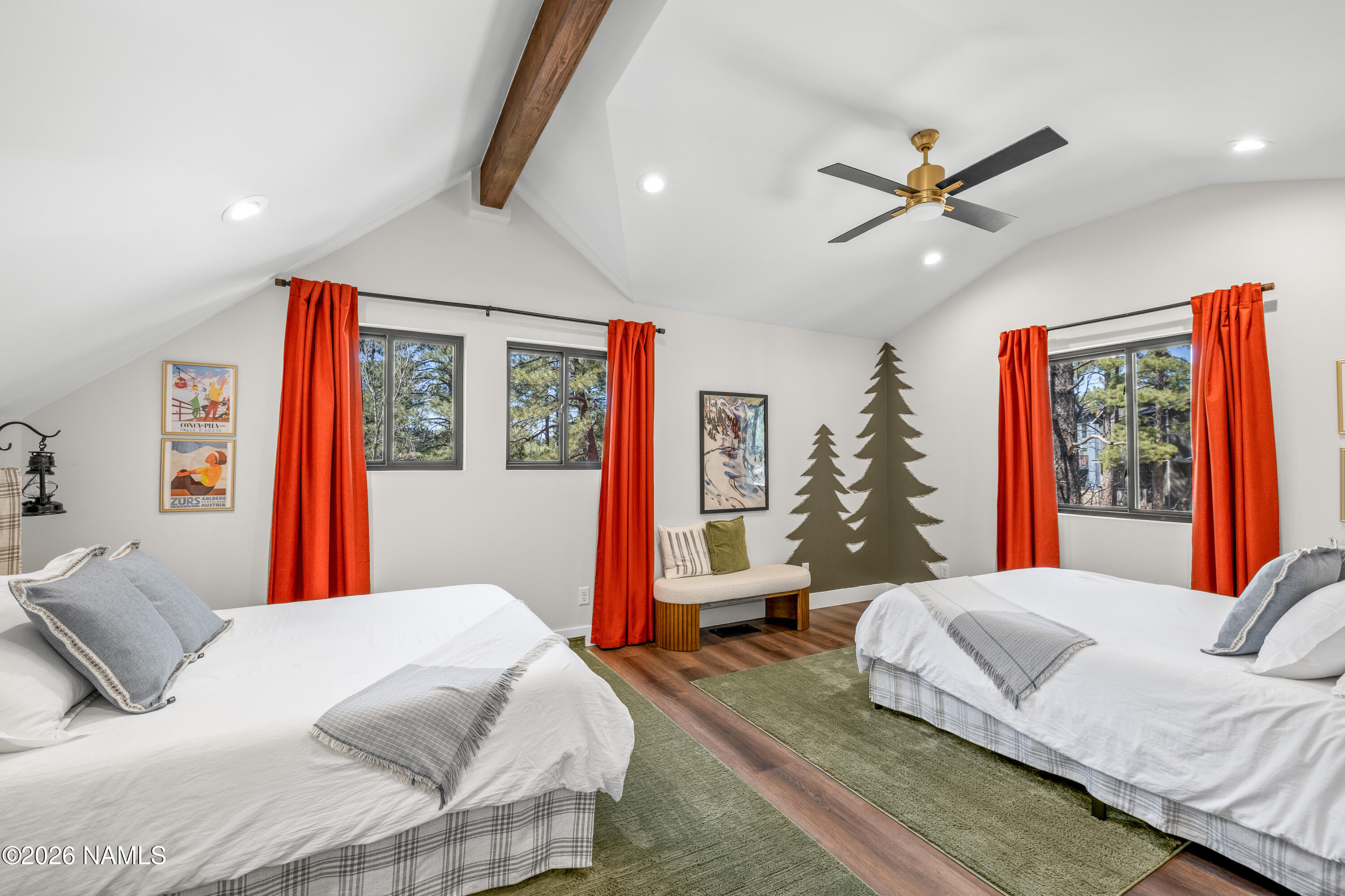 738 Comanche Street Flagstaff, AZ 86005 - Photo 21 of 30 Primary bedroom upper level