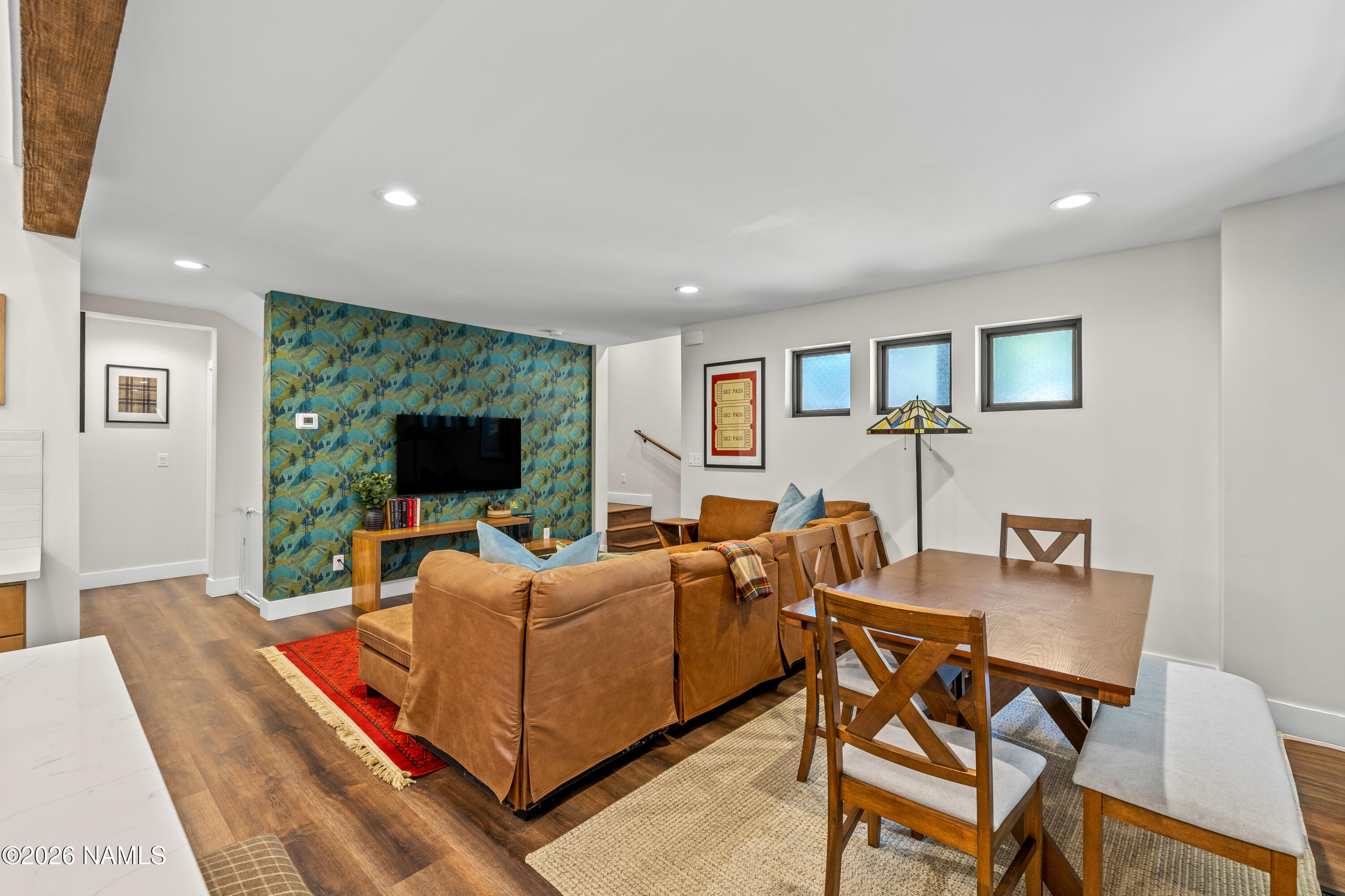738 Comanche Street Flagstaff, AZ 86005 - Photo 6 of 30 Living area