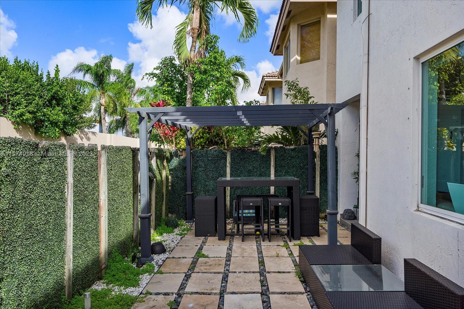 Doral Isles Doral, FL 33178 - Photo 34 of 38