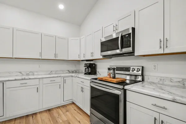 $425,000 | 29542 Priest Street, Dowagiac, MI 49047