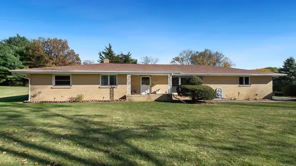 $355,000 | 5588 35th Street, Rockford, IL 61109