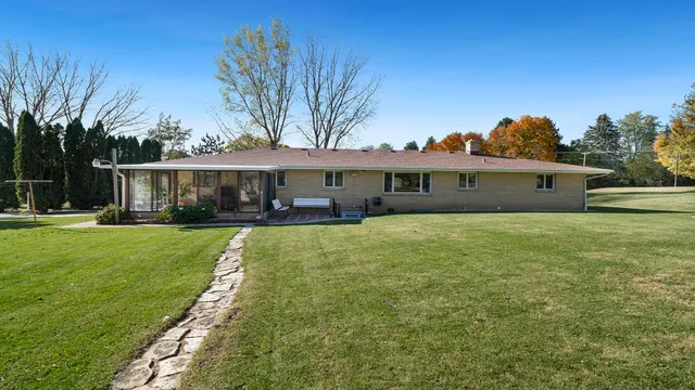 $365,000 | 5588 35th Street, Rockford, IL 61109