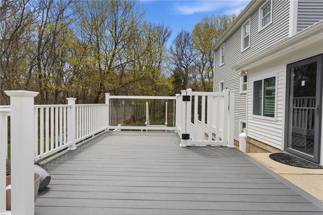 25 Robin Way Westerly, RI 02891 - Photo 47 of 50