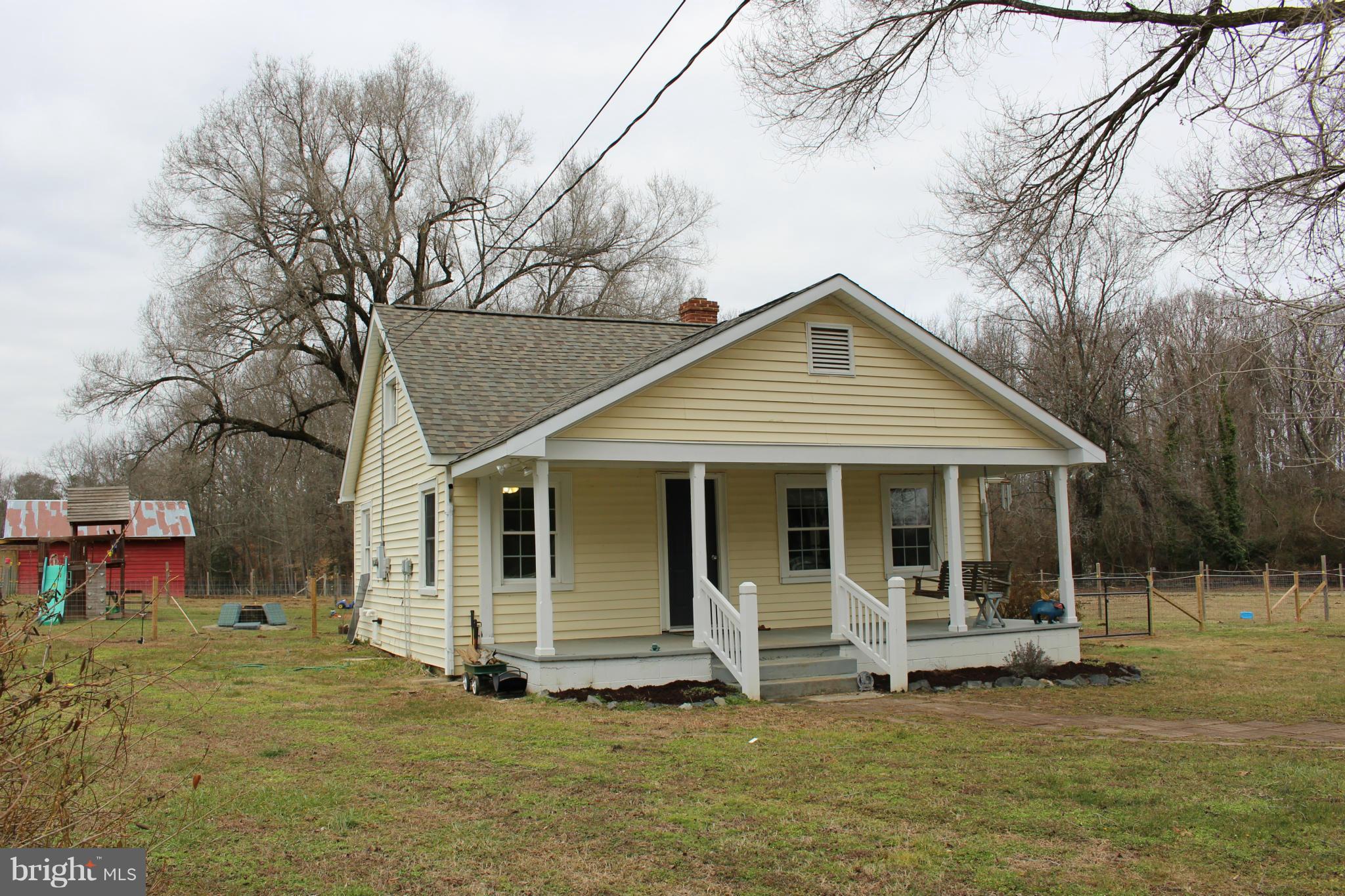 9446 Indiantown Road King George, VA 22485 - Photo 2 of 18 Exterior (Front)