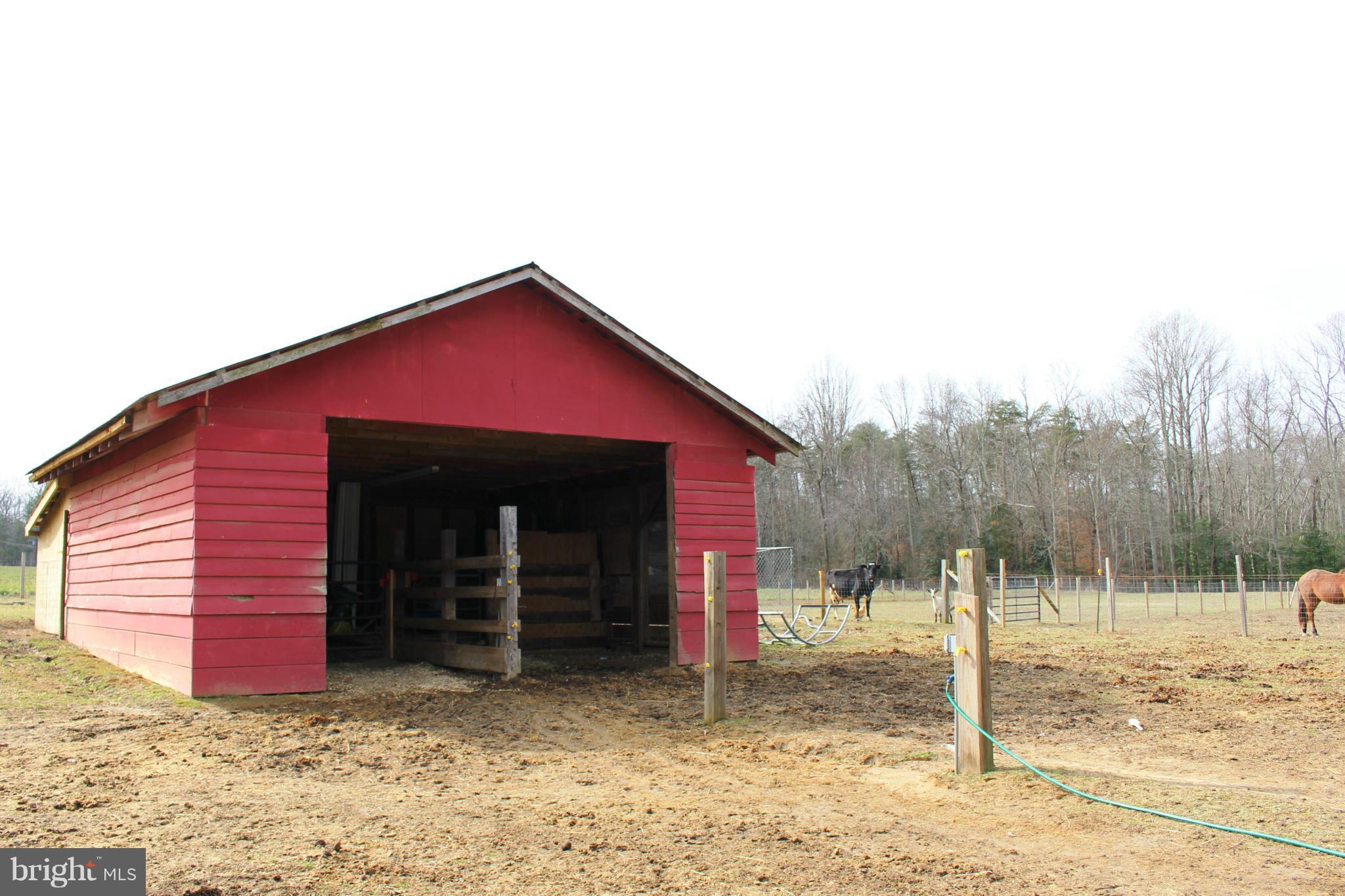 9446 Indiantown Road King George, VA 22485 - Photo 7 of 18 Exterior (General)