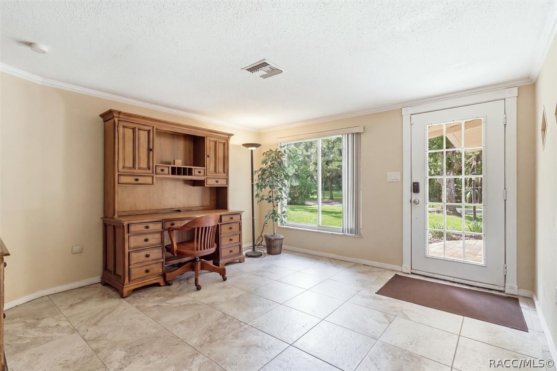 9459 West Spring Cove Road Homosassa, FL 34448 - Photo 10 of 48 Gallery Image 10