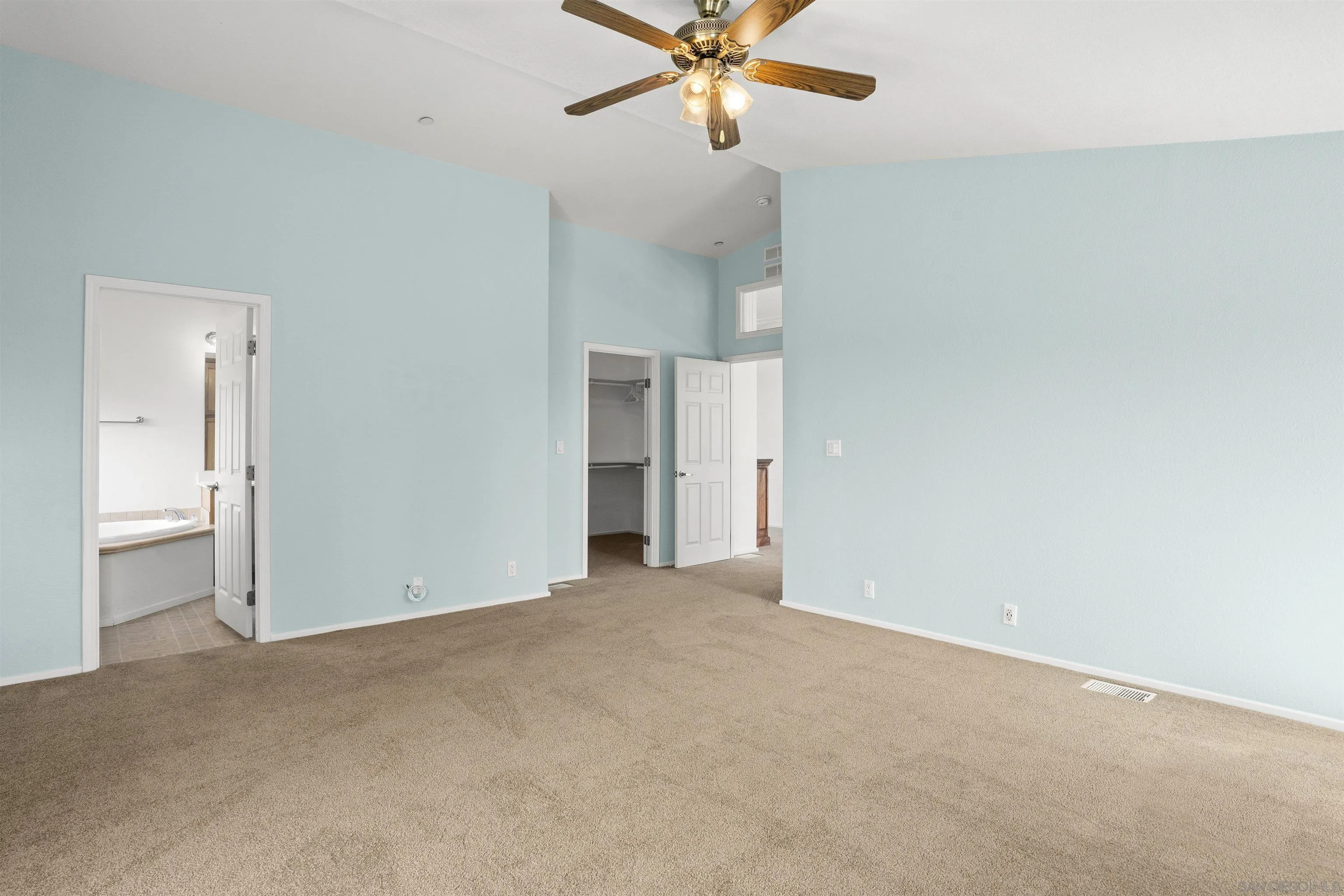 10106 Sierra Madre Road Spring Valley, CA 91977 - Photo 16 of 35 Gallery Image 16