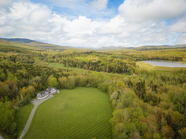 $1,200,000 | 339 Coldbrook Road, Wilmington, VT 05363