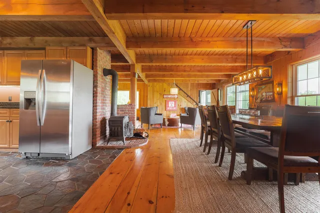 $1,200,000 | 339 Coldbrook Road, Wilmington, VT 05363