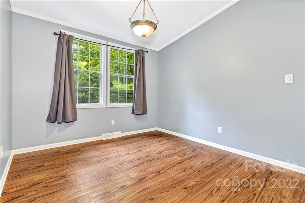11 Vehorn Road Fairview, NC 28730 - Photo 11 of 34 Gallery Image 11