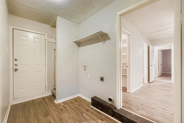 $325,000 | 1917 Aspen Lane, Garland, TX 75044