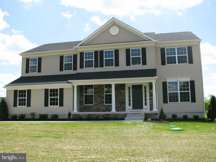 858 Cymbeline Court Mickleton, NJ 08056 - Photo 1 of 11 Exterior Front
