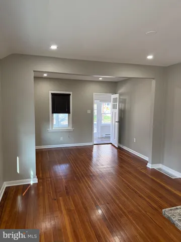 $299,000 | 332 West Merchant Street, Audubon, NJ 08106