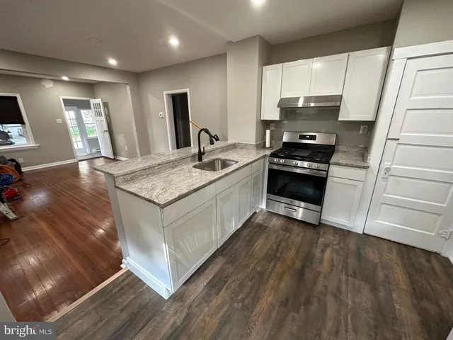 $299,000 | 332 West Merchant Street, Audubon, NJ 08106