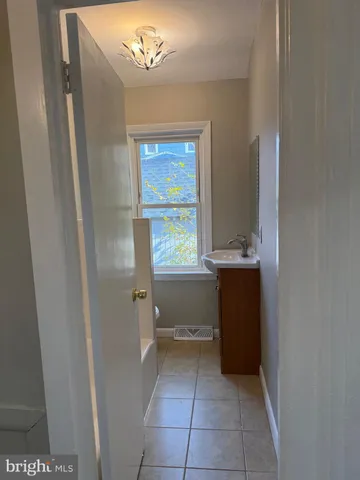 $299,000 | 332 West Merchant Street, Audubon, NJ 08106