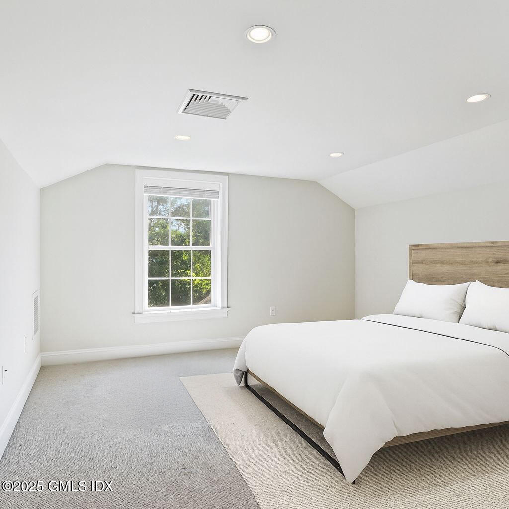 551 River Road Cos Cob, CT 06870 - Photo 18 of 25 Third Floor Bedroom