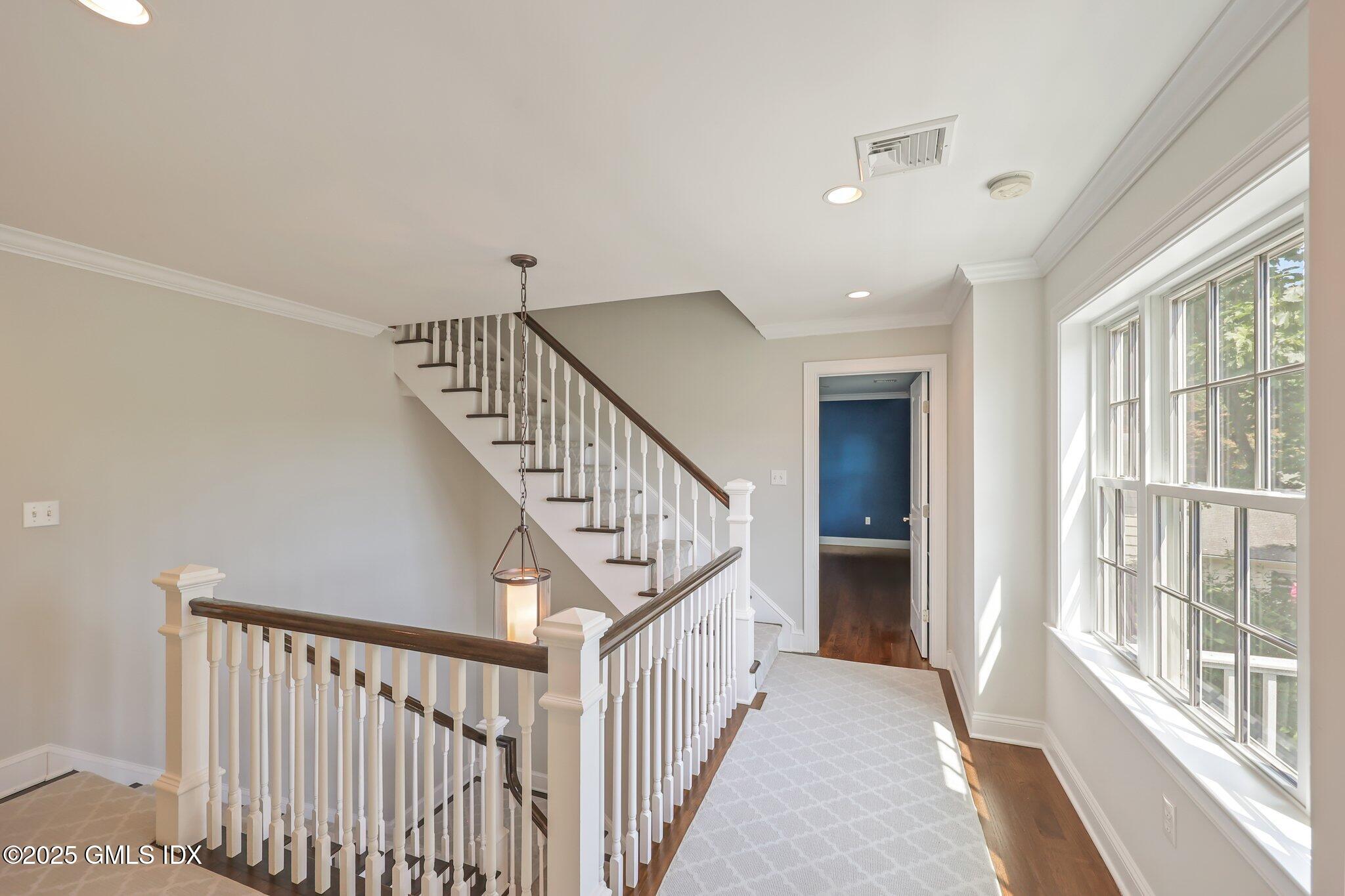 551 River Road Cos Cob, CT 06870 - Photo 10 of 25 20-web-or-mls-551-river-rd