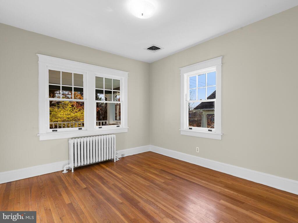 2011 Luzerne Avenue Silver Spring, MD 20910 - Photo 25 of 51