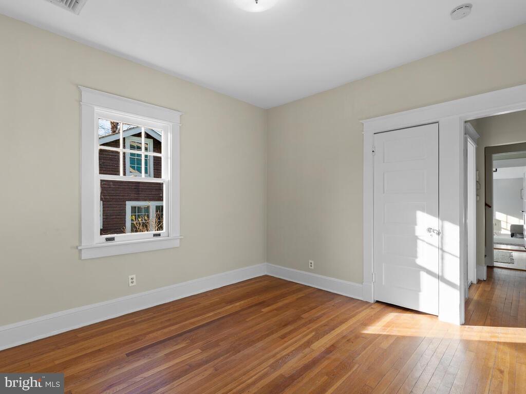 2011 Luzerne Avenue Silver Spring, MD 20910 - Photo 28 of 51