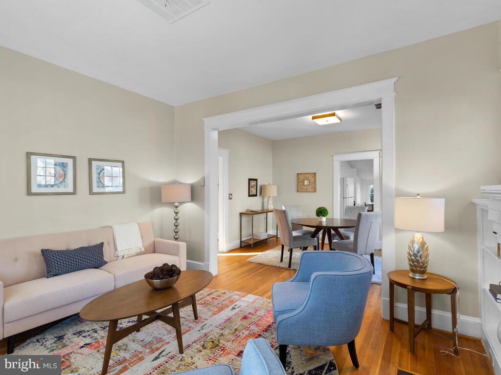 2011 Luzerne Avenue Silver Spring, MD 20910 - Photo 9 of 51