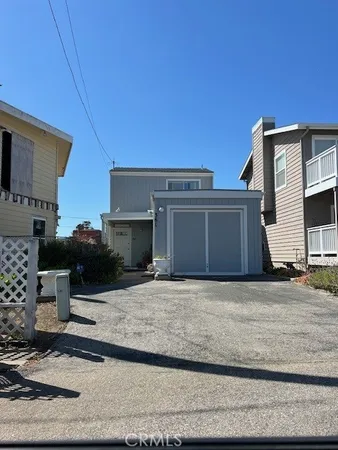 a view of a house with a outdoor space