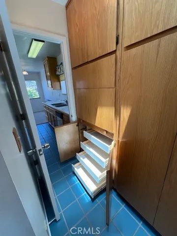 a view of an entryway