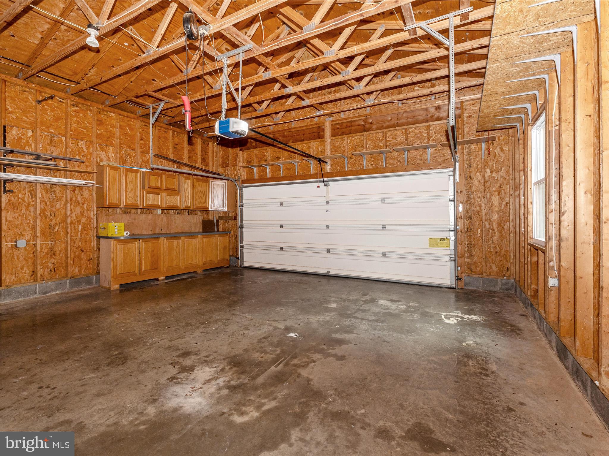 18604 Wagaman Road Hagerstown, MD 21740 - Photo 20 of 68 Garage