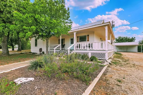 $2,600 | 247 Sunday Circle, Fredericksburg, TX 78624