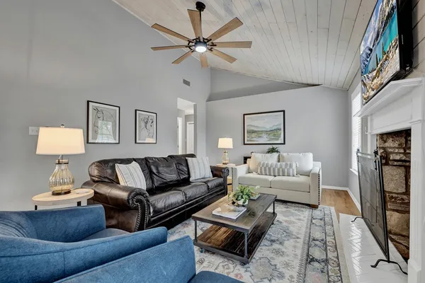 $2,600 | 247 Sunday Circle, Fredericksburg, TX 78624