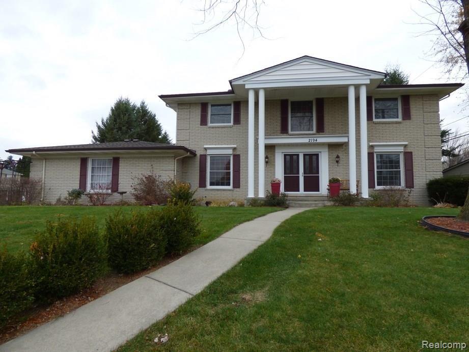 2194 Wayward Drive Rochester, MI 48309 - Photo 1 of 57 P1200251.jpg