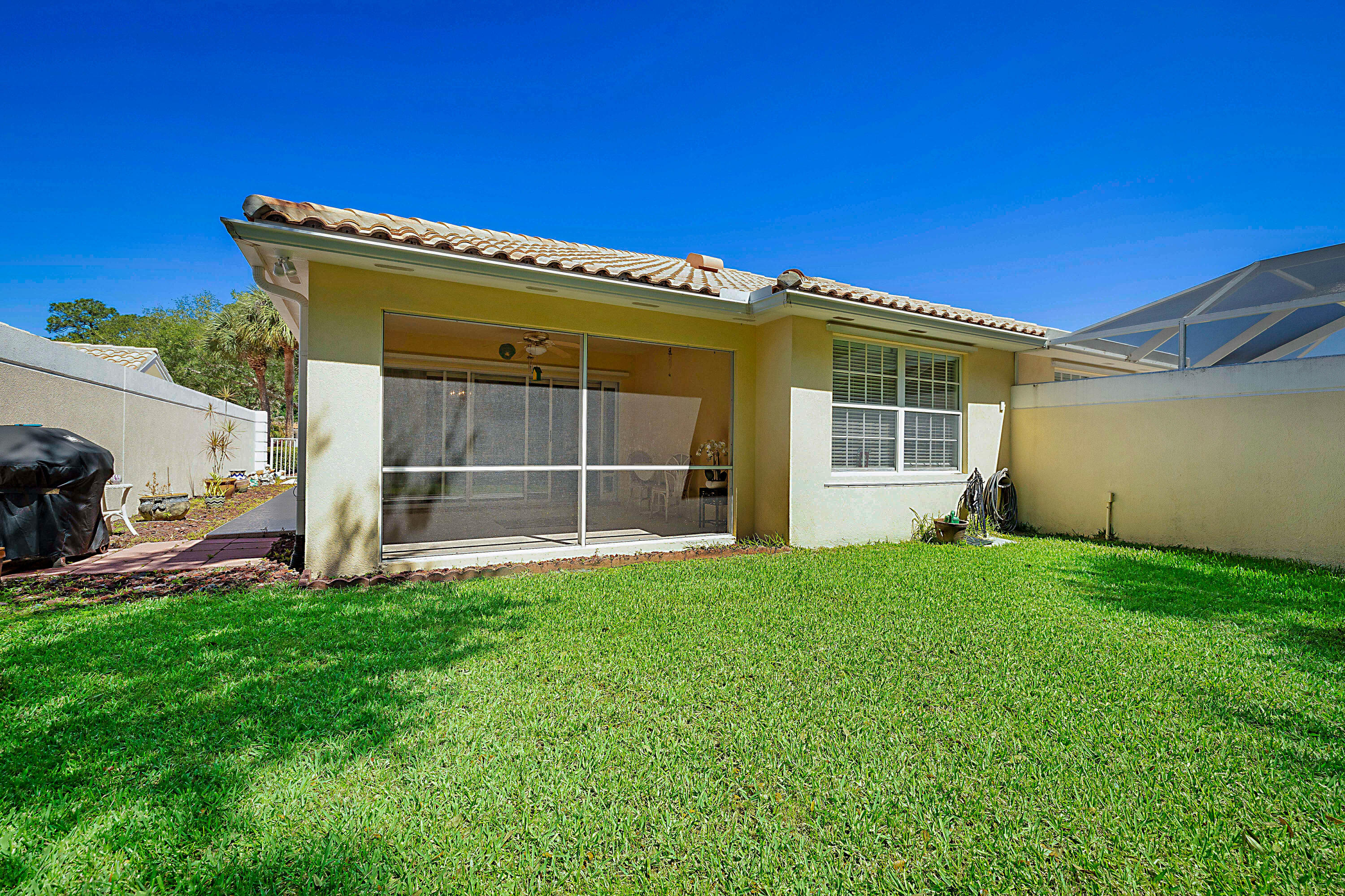 774 Southwest Balmoral Trace Stuart, FL 34997 - Photo 25 of 30 774 SW Balmoral Trace -32