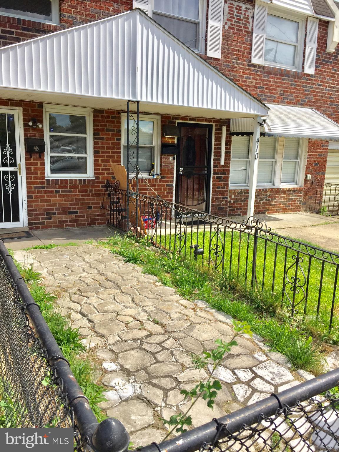 408 Shetland Road Darby, PA 19023 - Photo 2 of 38 Patio