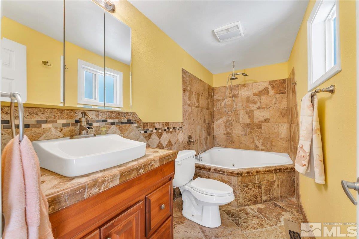 305 Coretta Way Reno, NV 89506 - Photo 18 of 38 Photo 18