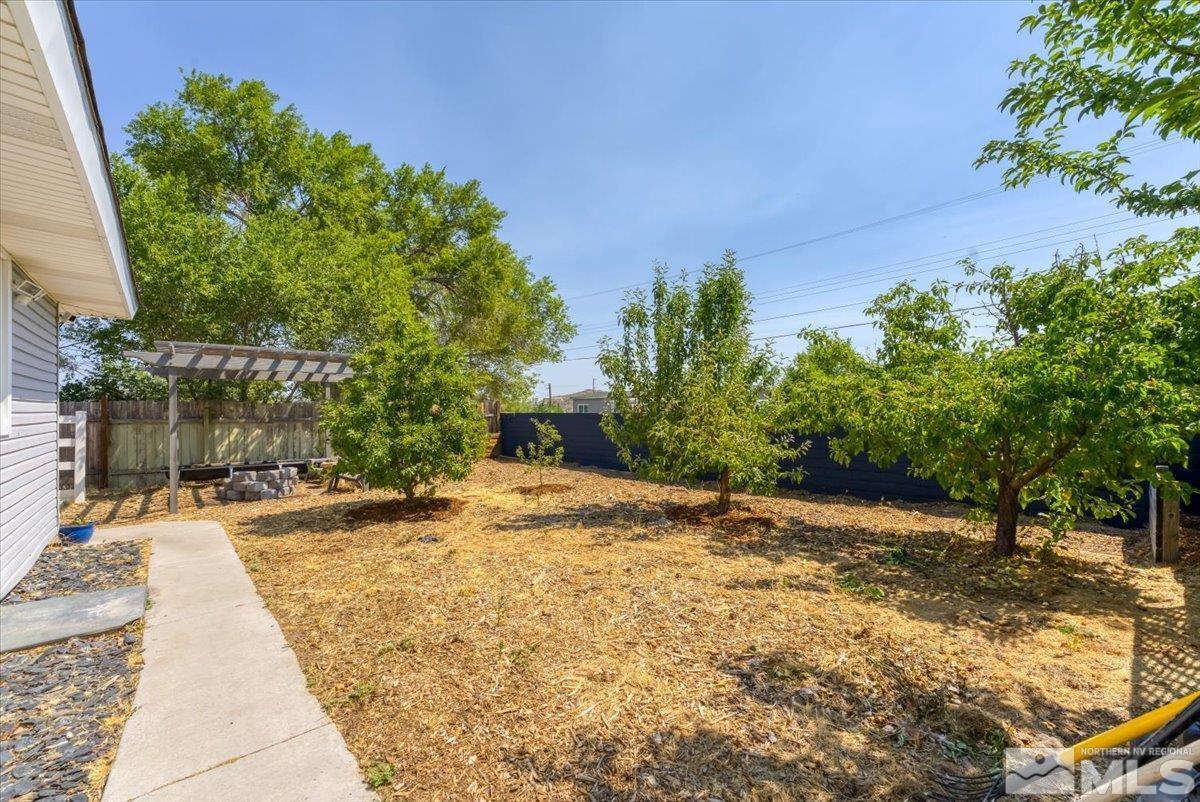 305 Coretta Way Reno, NV 89506 - Photo 24 of 38 Photo 24