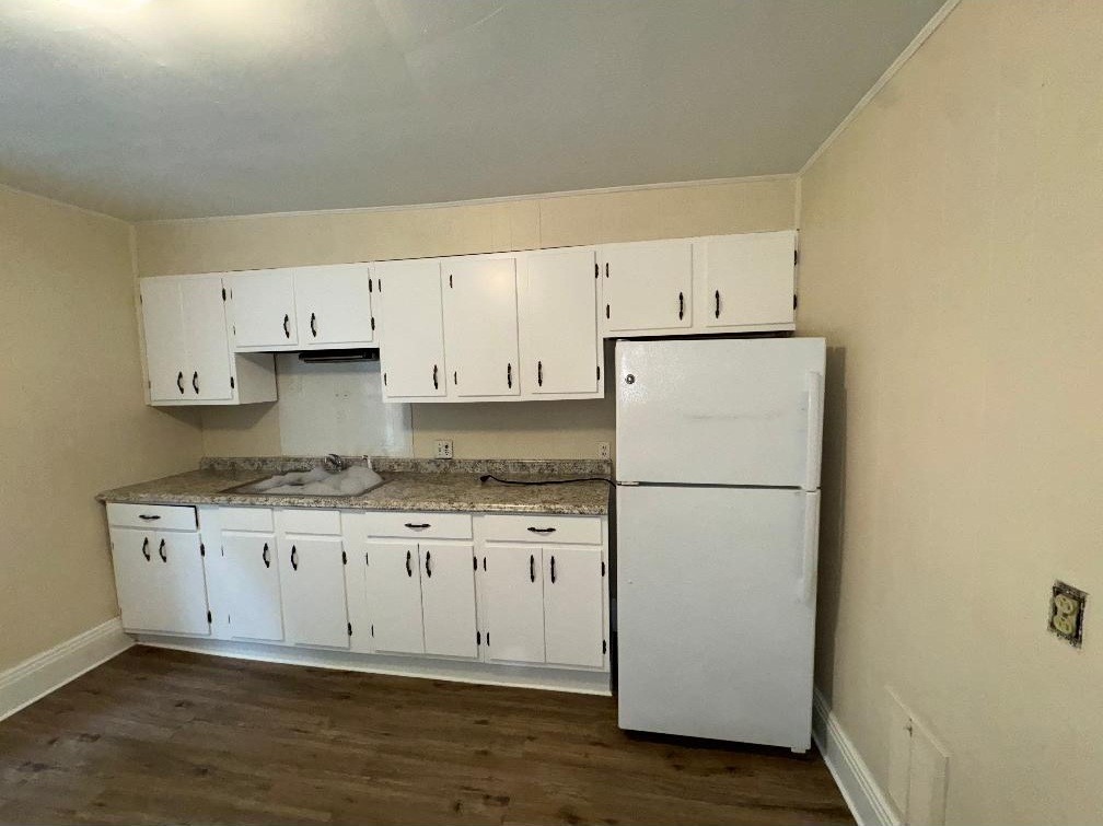 1005 Portland Avenue Rochester, NY 14621 - Photo 15 of 26