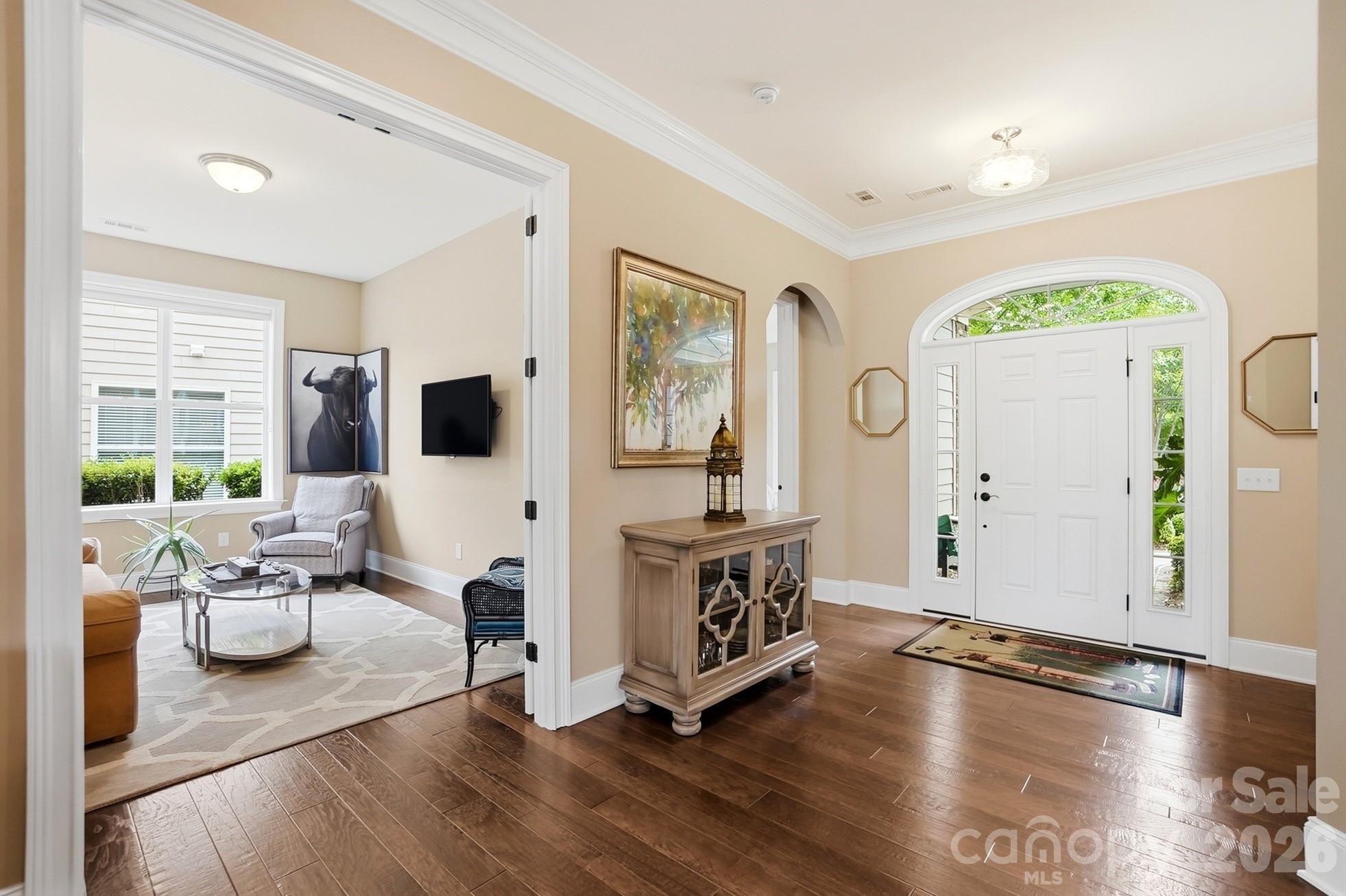 15519 Lake Ridge Road Charlotte, NC 28278 - Photo 4 of 48 Gallery Image 4