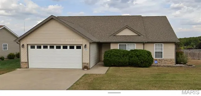 $225,000 | 268 Settlers Pass, Waynesville, MO 65583