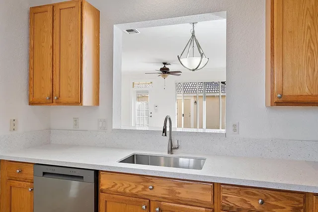 $3,100 | 8050 Murano Circle, Palm Beach Gardens, FL 33418