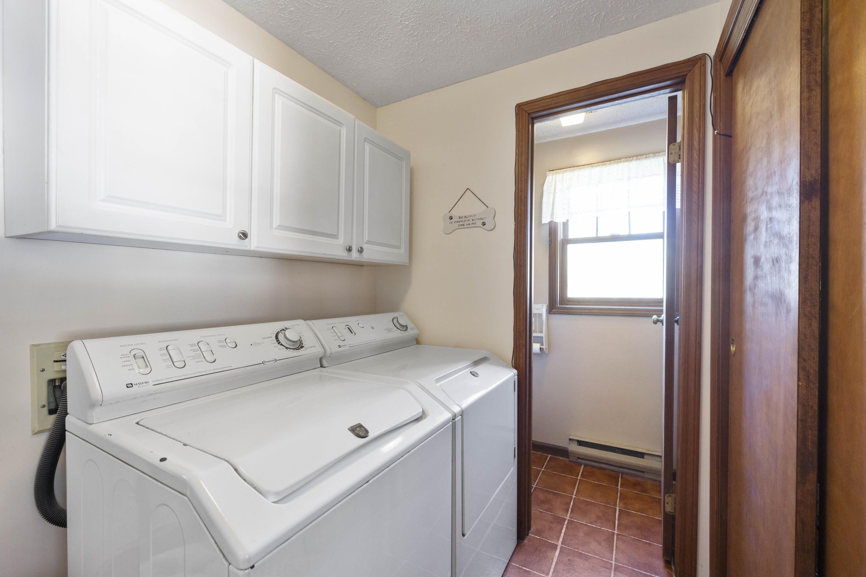 137 Sinnott Road Arundel, ME 04046 - Photo 10 of 38 3G0A6384