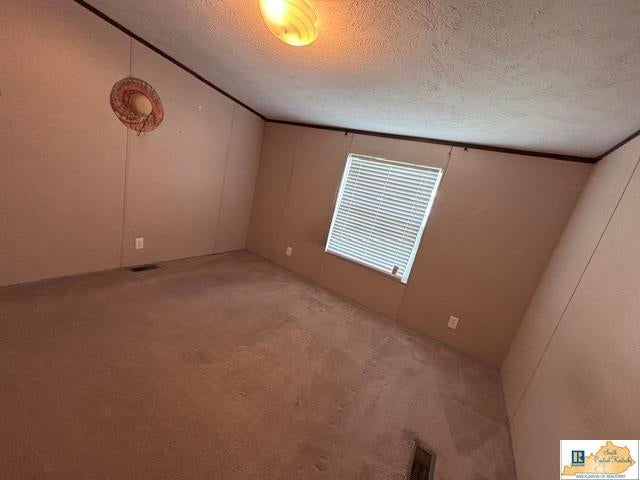 315 Barricks Road Louisville, KY 40229 - Photo 8 of 28 Gallery Image 8