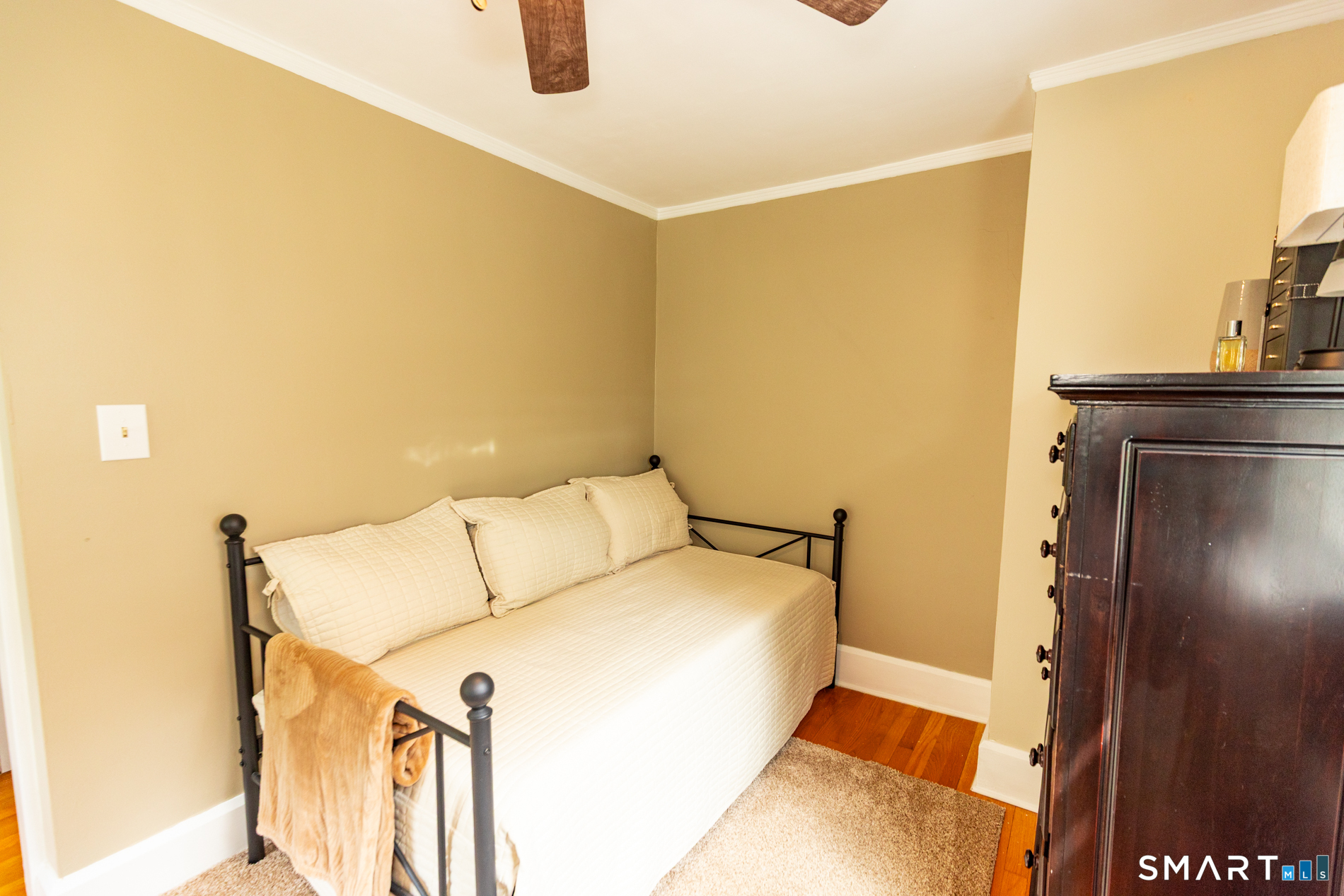 29 Niles Hill Road New London, CT 06320 - Photo 27 of 36