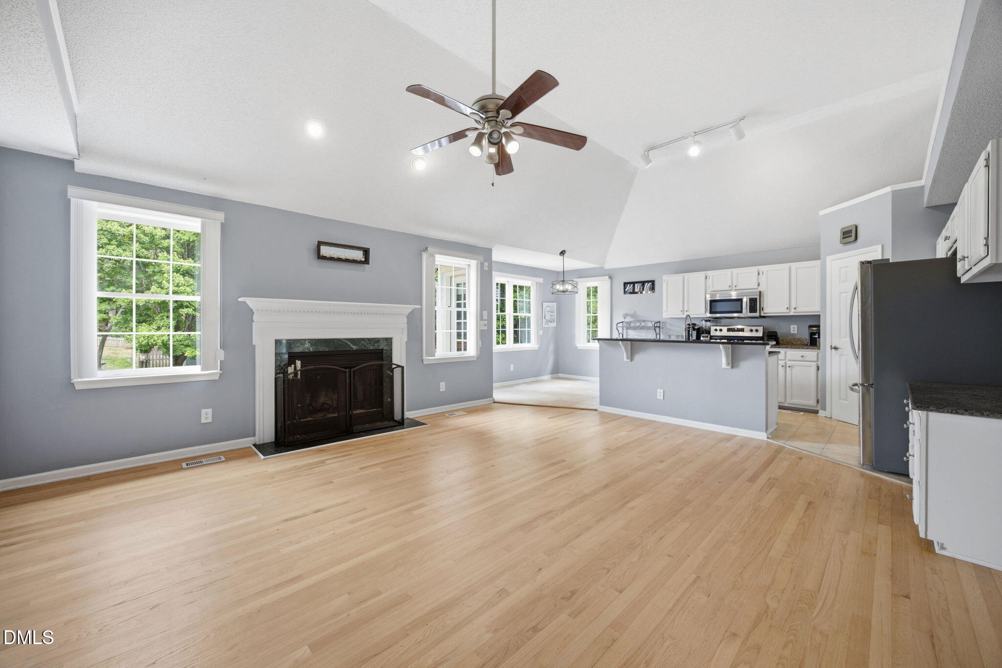11113 North Radner Way Raleigh, NC 27613 - Photo 5 of 24 39-web-or-mls-IMG_3987_edit