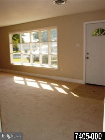 1531 Fireside Road York, PA 17404 - Photo 7 of 16