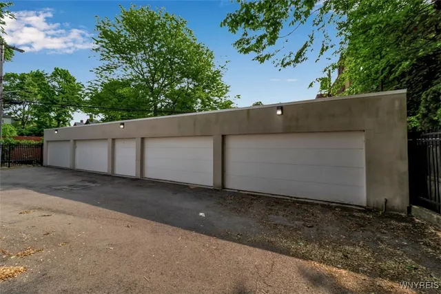 $159,900 | 849 Delaware Avenue, Unit 205, Buffalo, NY 14209