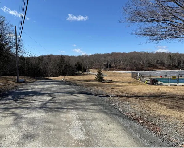 $324,000 | Skyview Lake Oak Wood Drive, Greentown, PA 18426